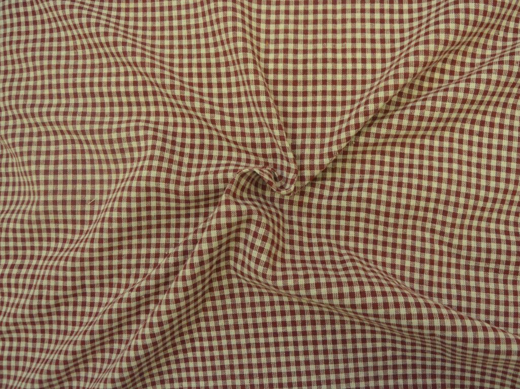 Precut Of 1.5 Meter Maroon Checks Yarns Dyed Pure Cotton Fabric